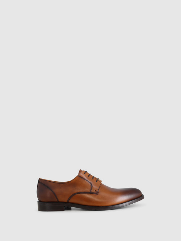 Sapatos com Atacadores em Cognac